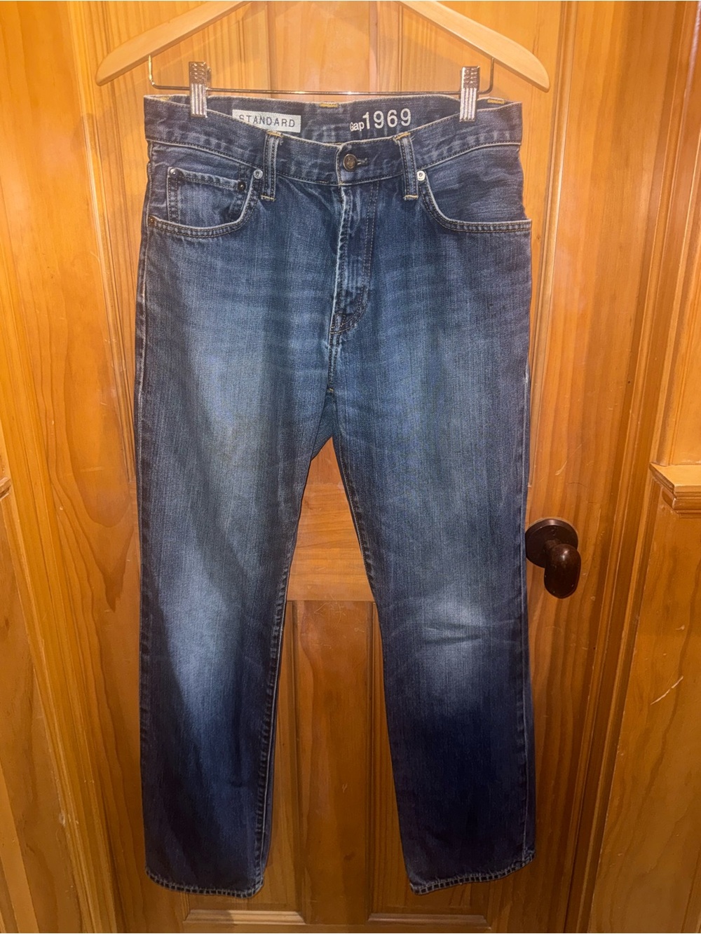 GAP Standard Straight Leg jeans - size 30x32